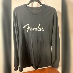 Fender tee